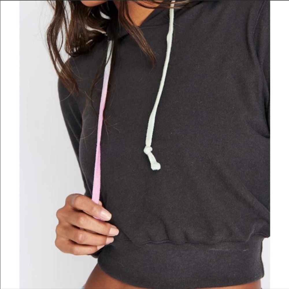 Spiritual Gangster Hana Cropped Hoodie - Picture 2 of 8